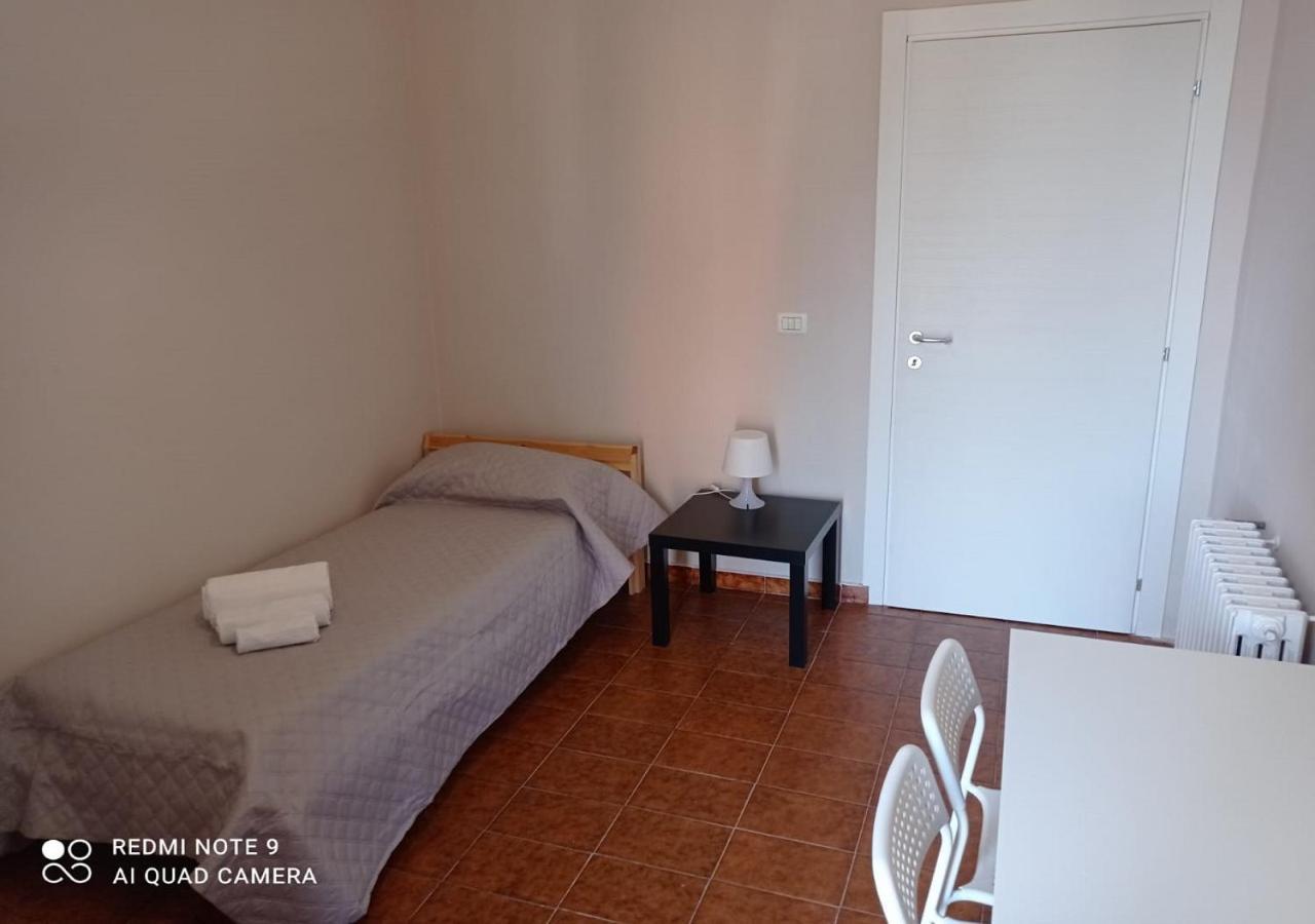 Fast Room Statuto Торино Екстериор снимка